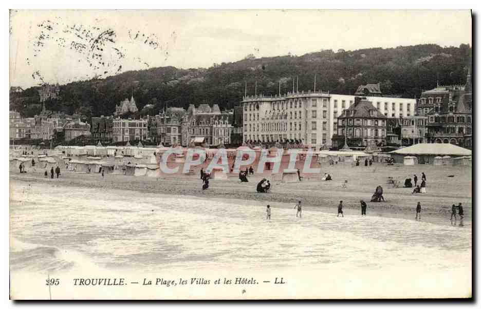 CPA Deauville La Plage les Villas et les Hotels