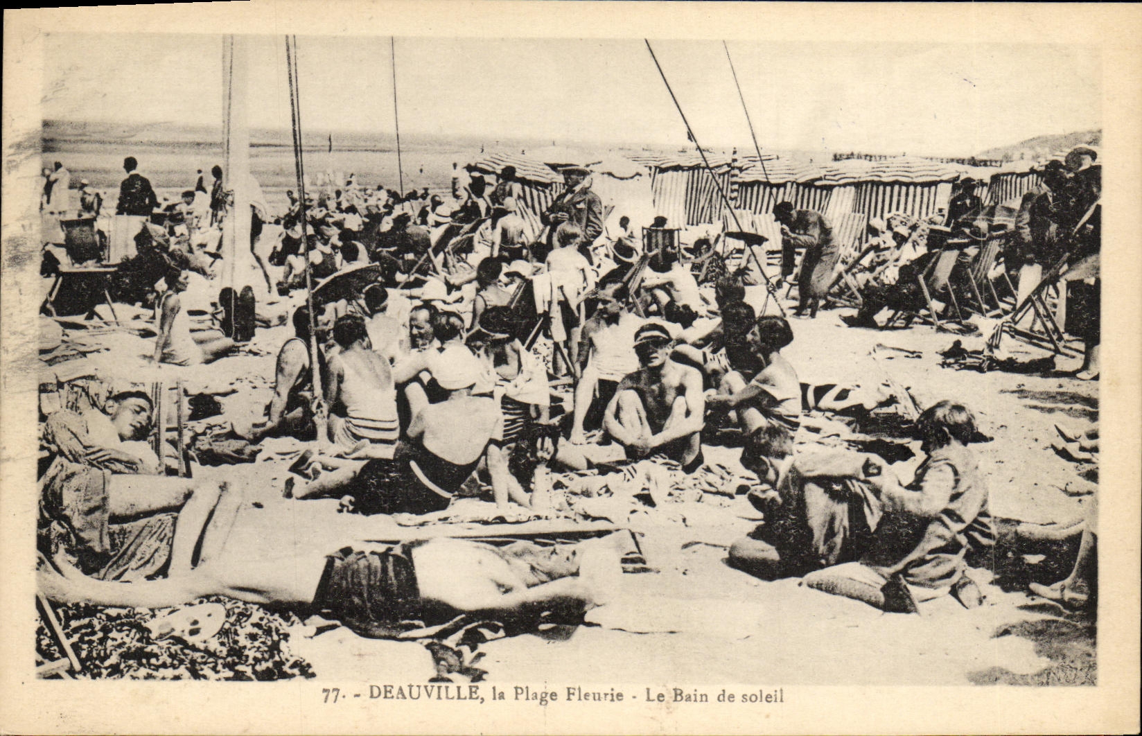 Deauville, la Plage Fleurie - Le Bain de soleil — Édition La Cigogne