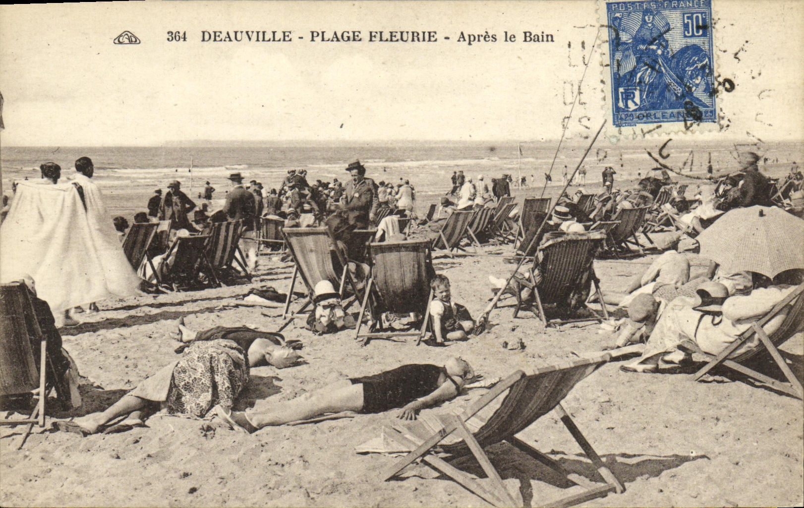 Deauville - Plage Fleurie - Après le Bain — Éditeur CPA 364