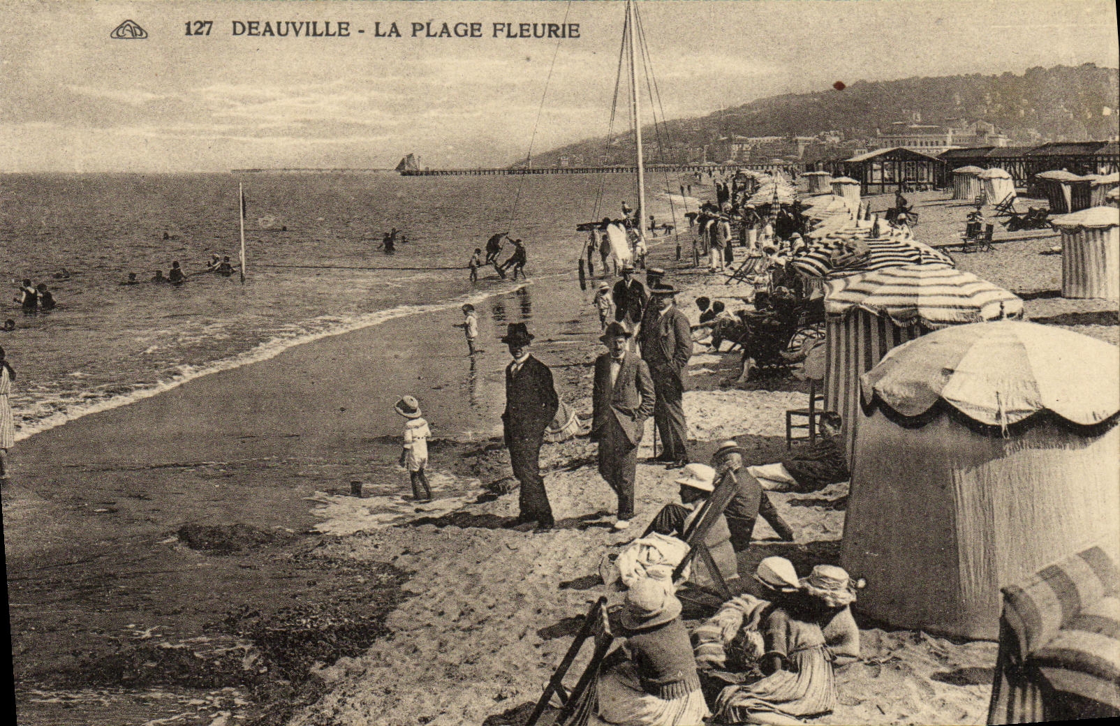 Deauville - La Plage Fleurie — éditeur anonyme, n° de série 127