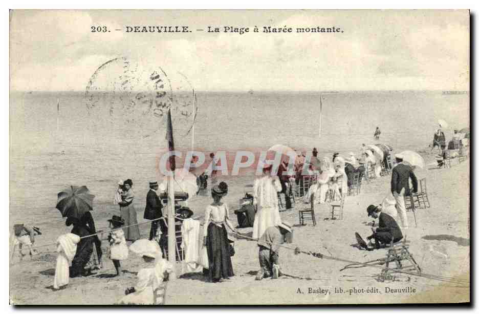CPA Deauville La Plage a Maree montante