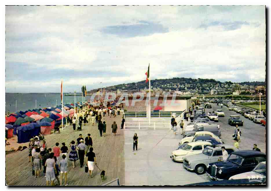Deauville - Plage Fleurie — La Promenade, la Plage et le Boulevard de la Mer — Lumicap