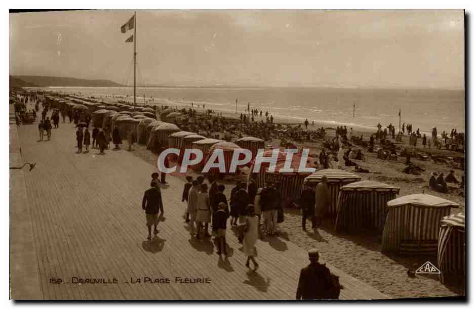 Deauville - La Plage Fleurie — CPA n°159 — éditeur C.A.P.