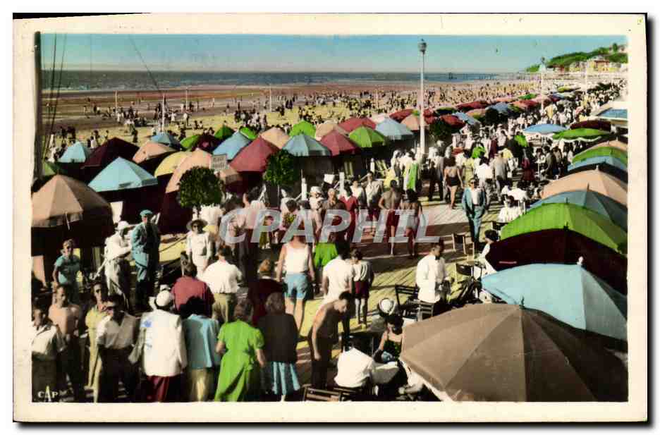 Deauville - Plage Fleurie — Les Planches et la Plage — éditeur REAL-PHOTO C.A.P. n°53