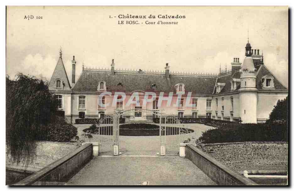 CPA Chateaux du Calvados Le Bosc Cour d Honneur