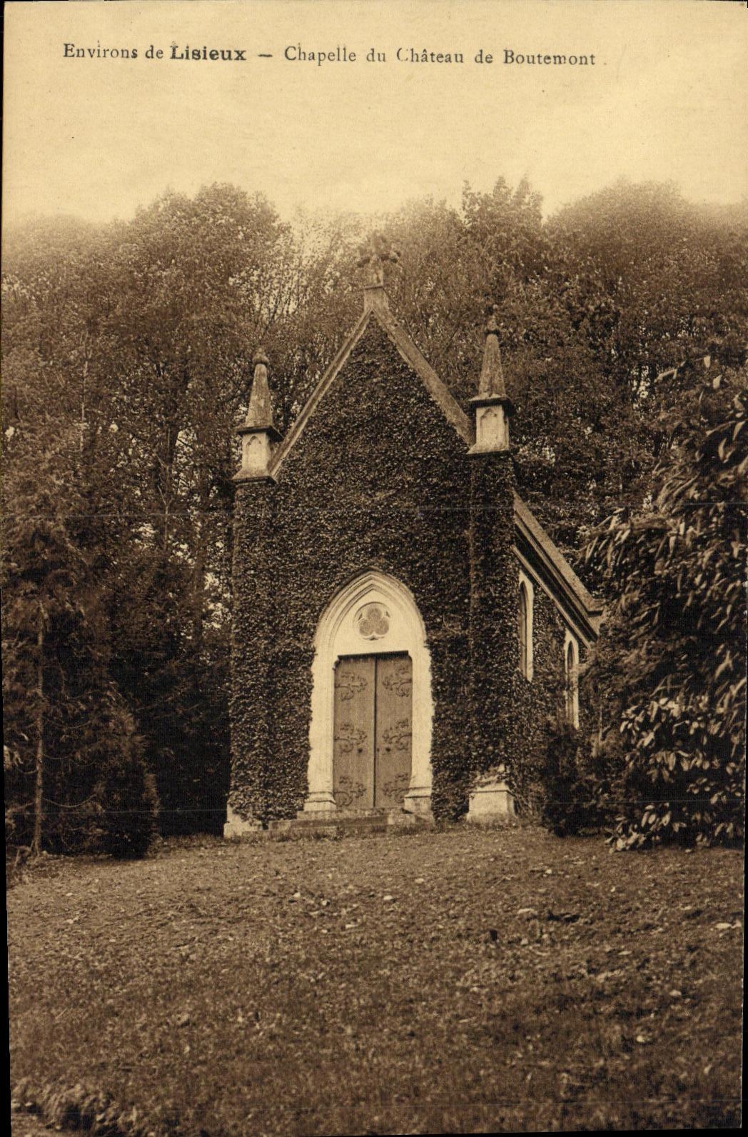 CPA Environs de Lisieux Chapelle du Chateau de Boutemont
