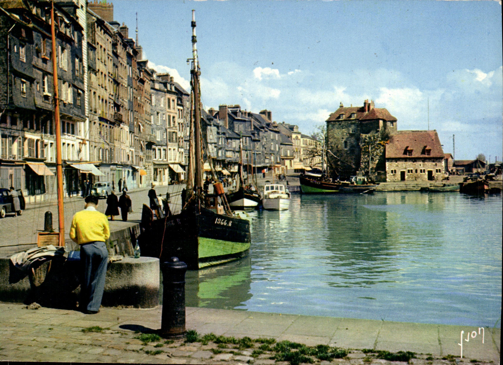 Bassin de l'Ouest et quai Sainte-Catherine — Honfleur — Éditions d'Art Y.07