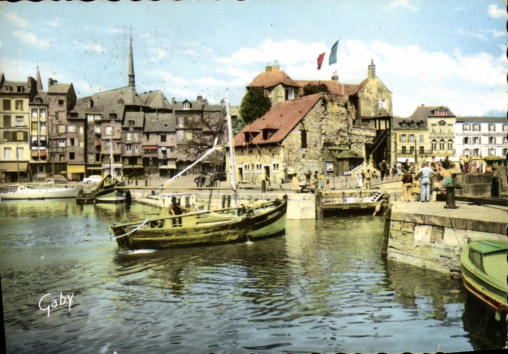 Honfleur — Le Vieux Bassin et la Lieutenanture — Gaby