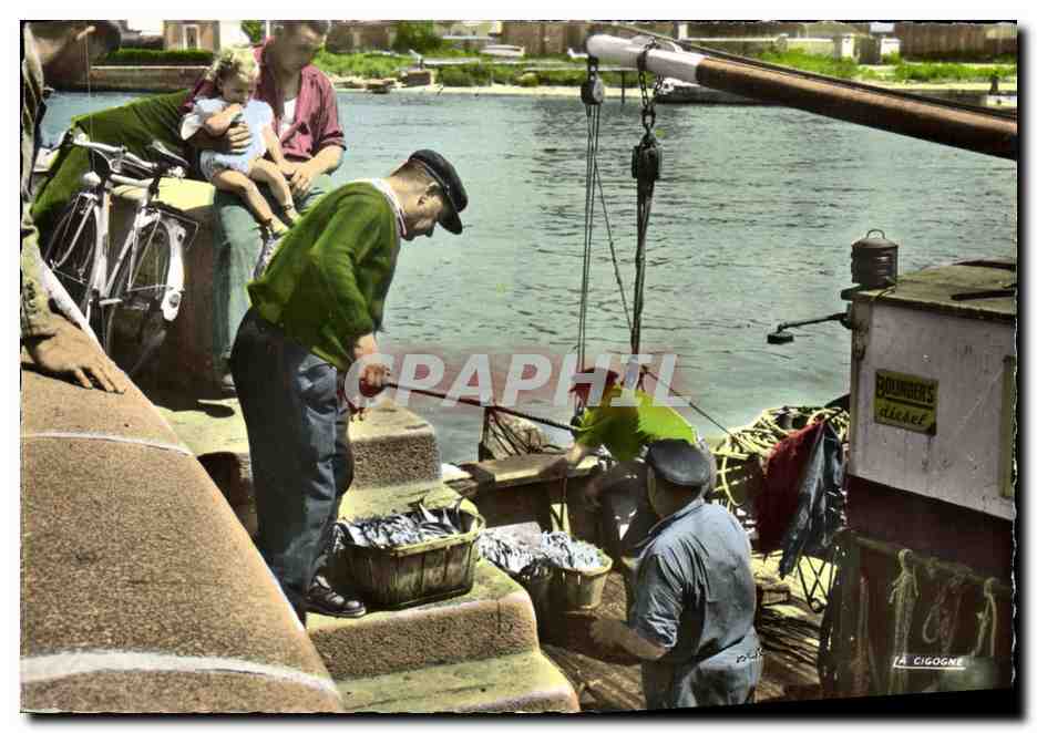 Marché aux poissons à Honfleur — Éditions 'La Cigogne' — n° 14.333.95