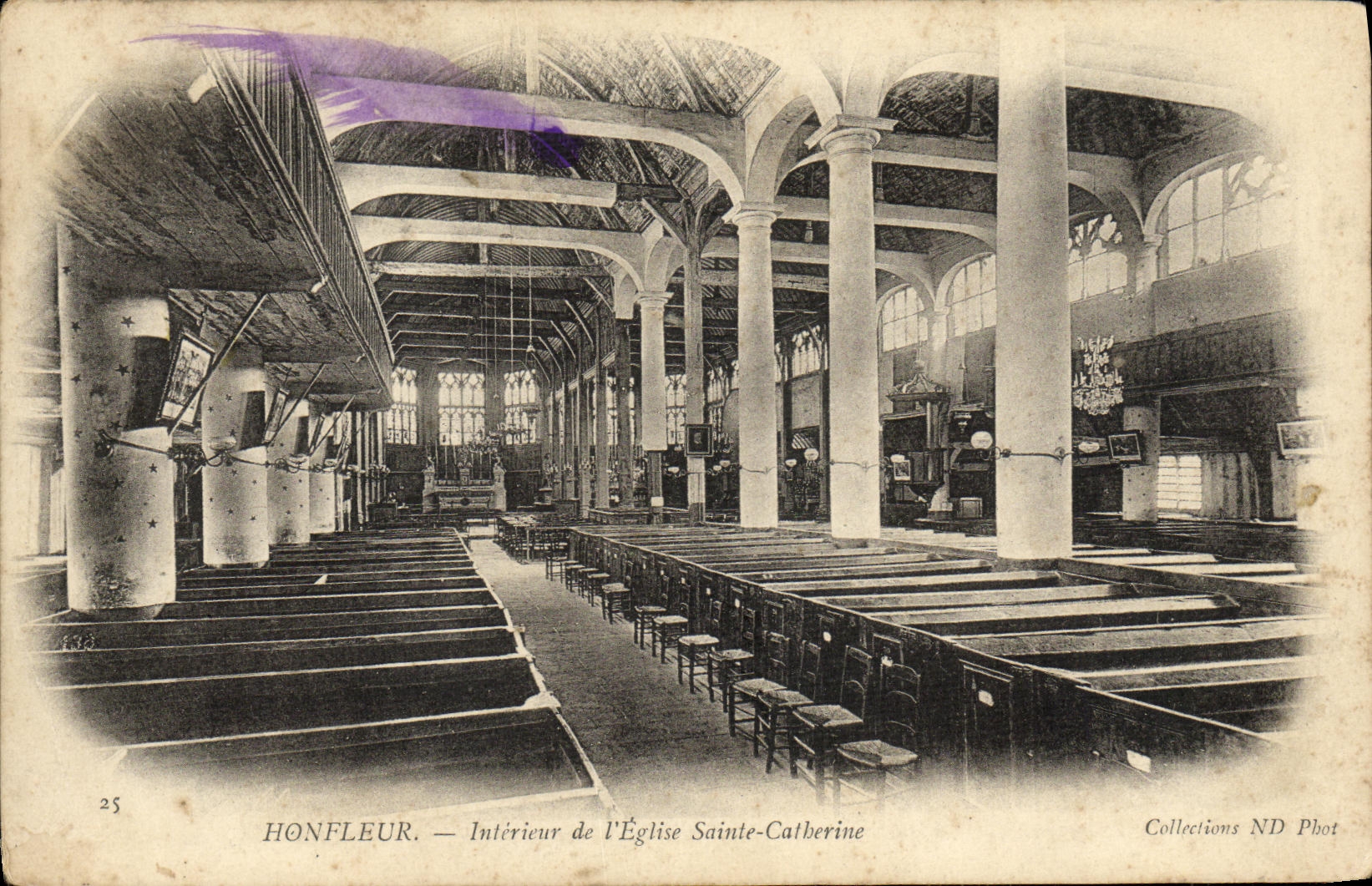 Honfleur — Intérieur de l'Église Sainte-Catherine — Collections ND Phot