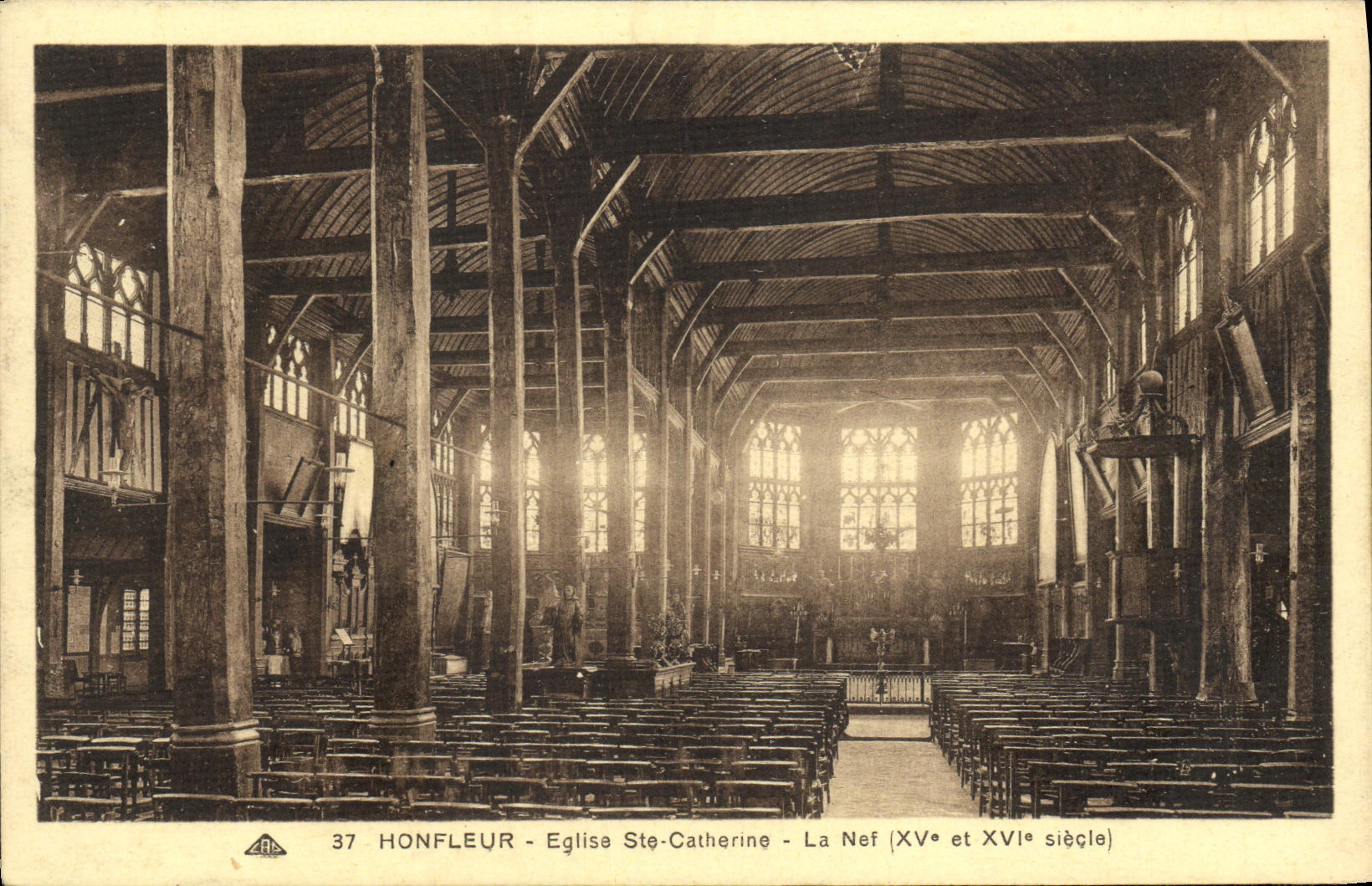 Honfleur - Église Sainte-Catherine - La Nef (XVe et XVIe siècle)