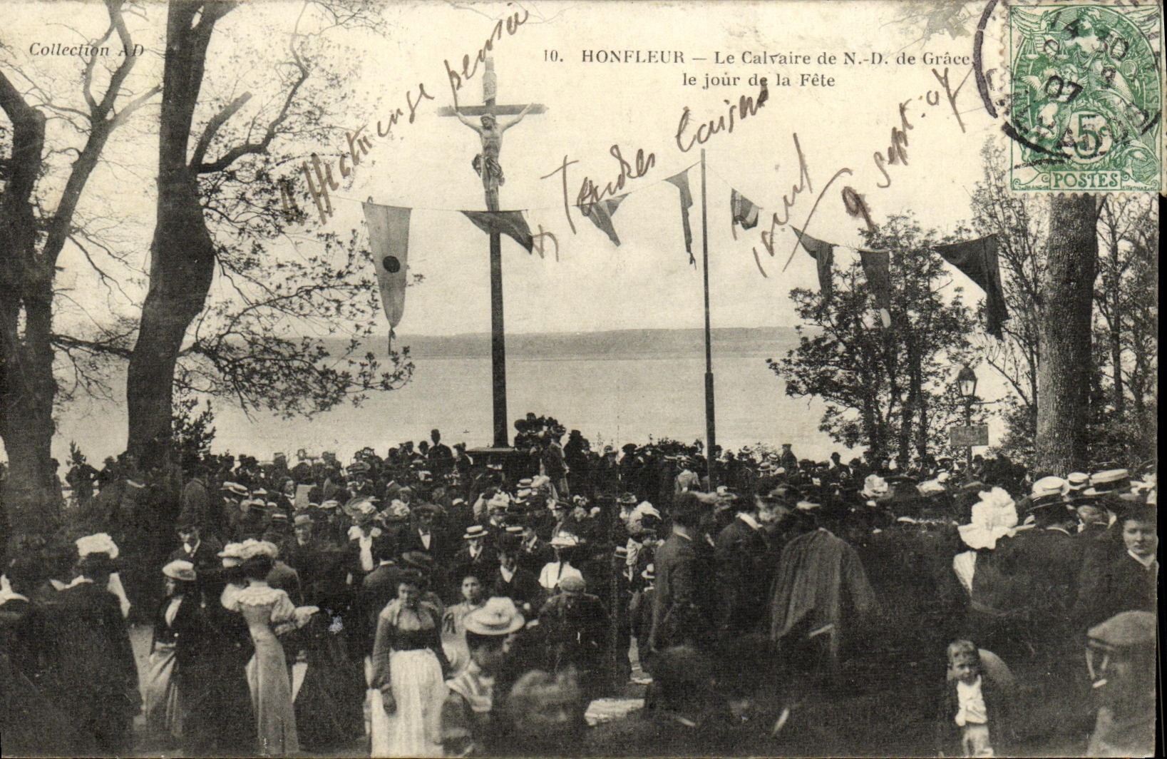 Honfleur — Le Calvaire de N.-D. de Grâce le jour de la Fête — Collection AD