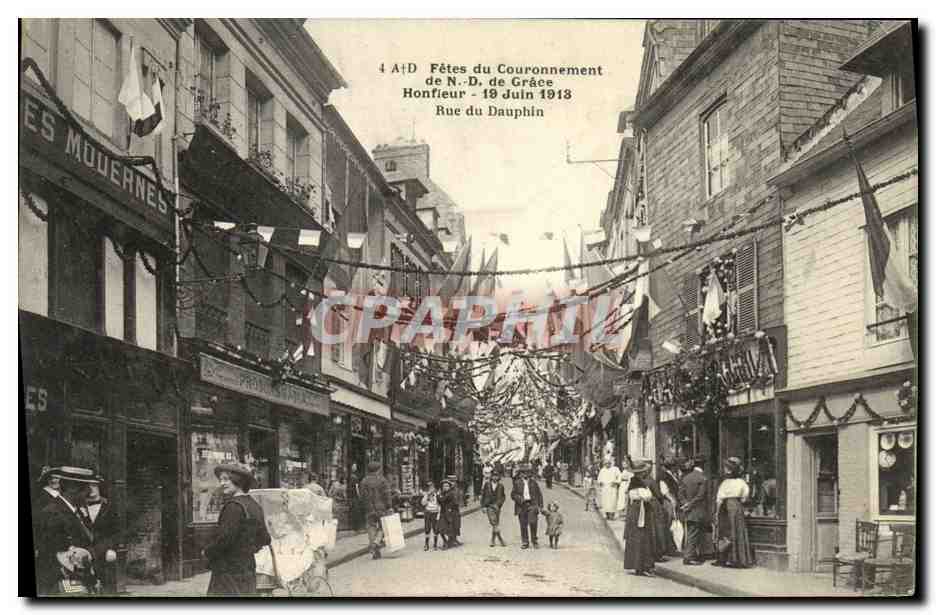 Fiestas de la Coronación de N.-D. de Gracia - Honfleur - 19 Junio 1913 — Rue du Dauphin
