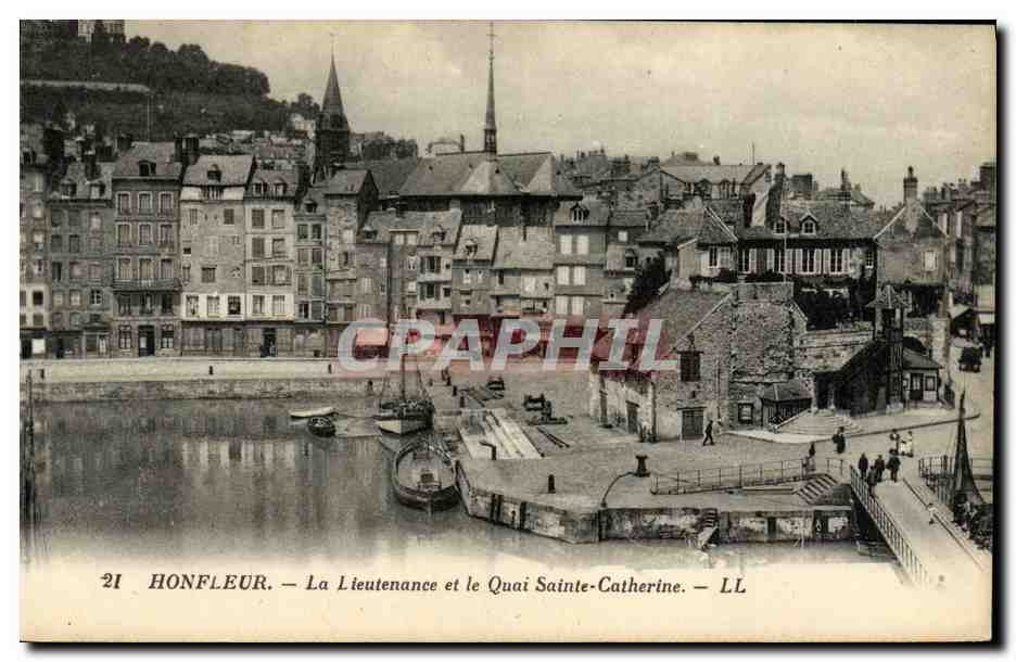 Honfleur — La Lieutenante et le Quai Sainte-Catherine — LL
