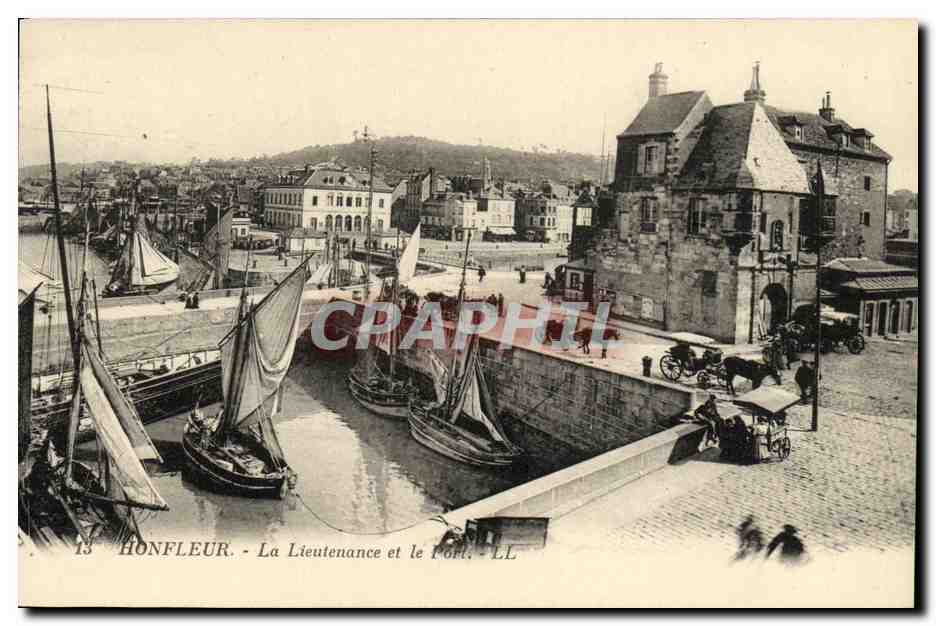 Honfleur - La Lieutenante et le Port - LL