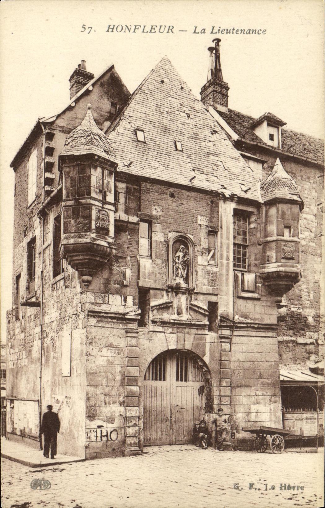 Honfleur — La Lieutenante — G. F. J. Hévre
