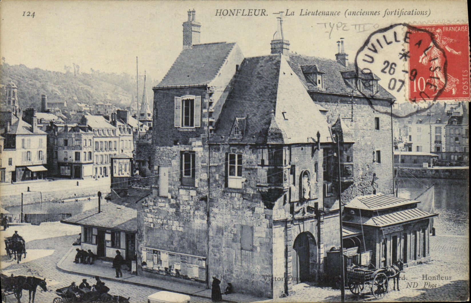 Honfleur — La Lieutenante (anciennes fortifications) — Victor Dugourd, ND Phot.
