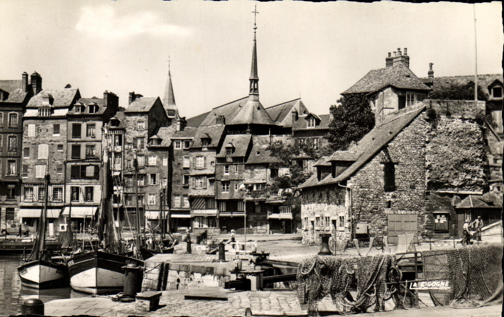La Lieutenante vue des écluses — Honfleur (Calvados) — La Cigogne, n° 14.333.90