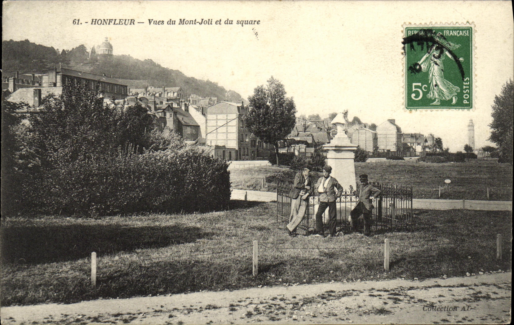 Honfleur — Vues du Mont-Joli et du square — Collection A.R.