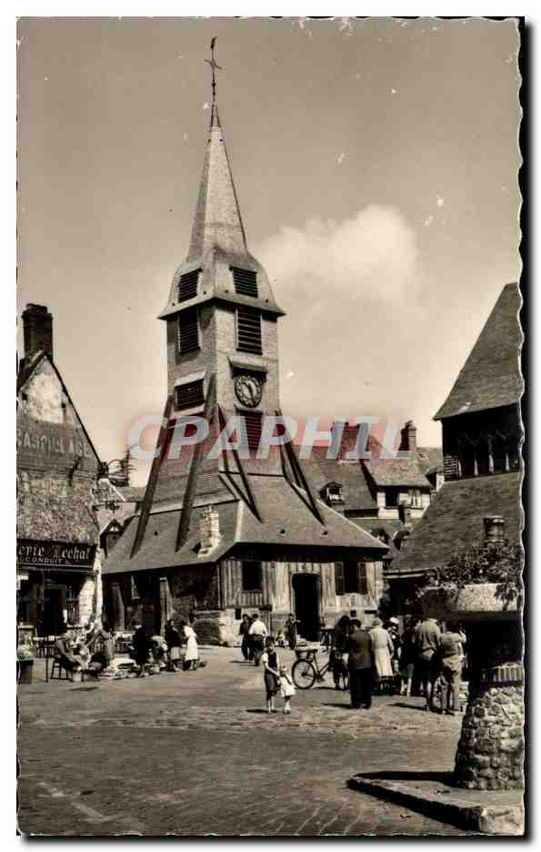 CPM Honfleur La Place Sainte Catherine et le vieux clocher Marche