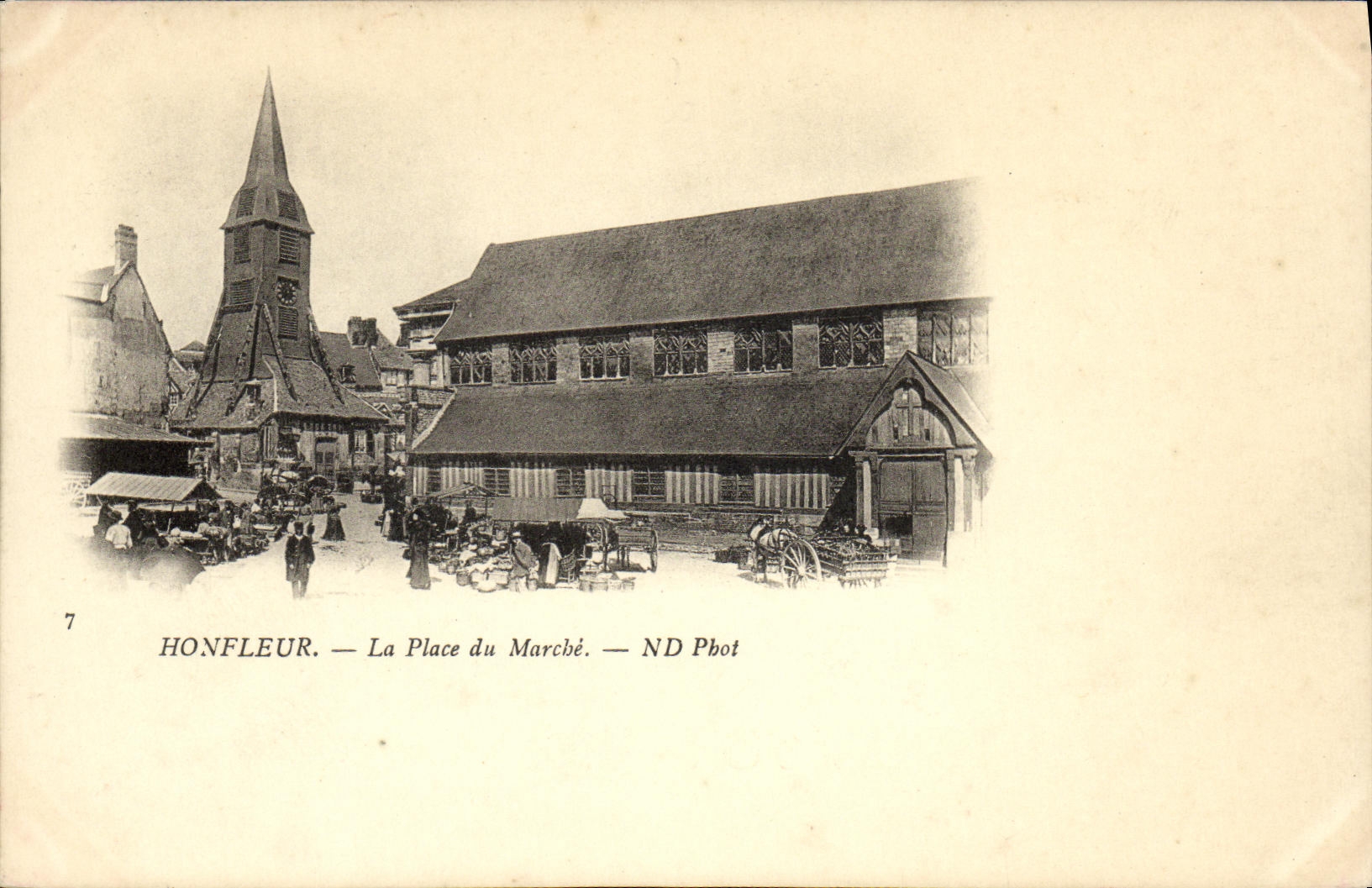 Honfleur — La Place du Marché — ND Phot