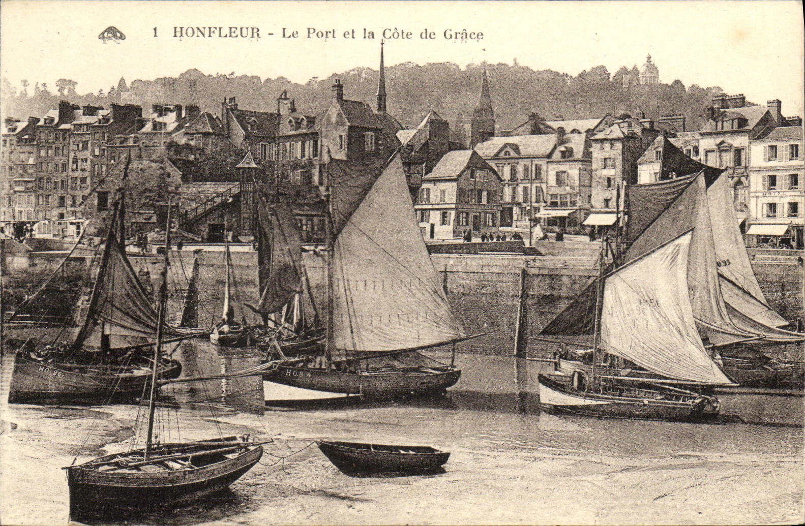 Honfleur - Le Port et la Côte de Grâce — édition CPAPHIL, Strasbourg