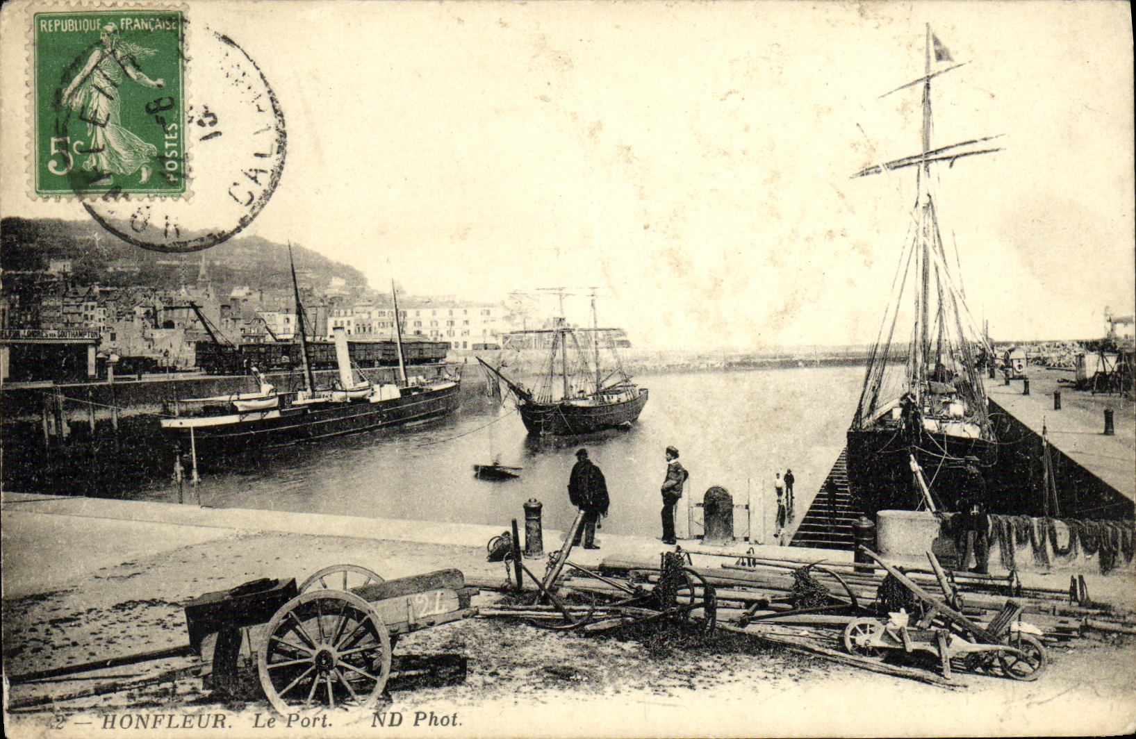 Honfleur — Le Port — ND Phot.