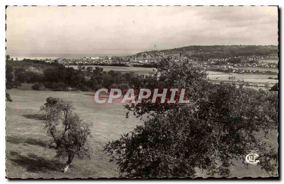 Vue panoramique de Deauville — Grande Plage — Éditeur de Luxe Galf