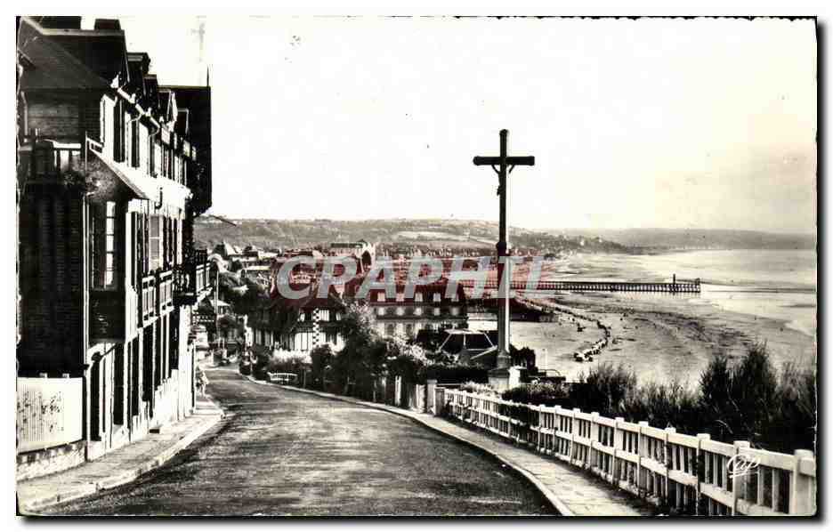 Vue sur Deauville-Trouville — prise du Calvaire — Réal-Photo n°999