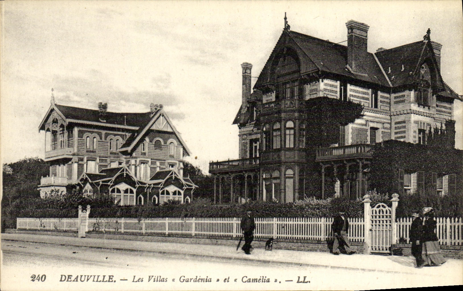 Deauville — Les Villas « Gardénia » et « Camélia » — LL. n° 240