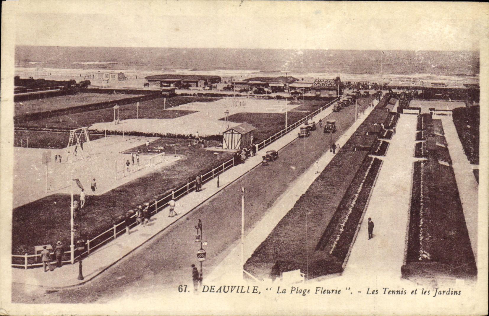 Deauville, "La Plage Fleurie" — Les Tennis et les Jardins — G. Arnaud, éditeur