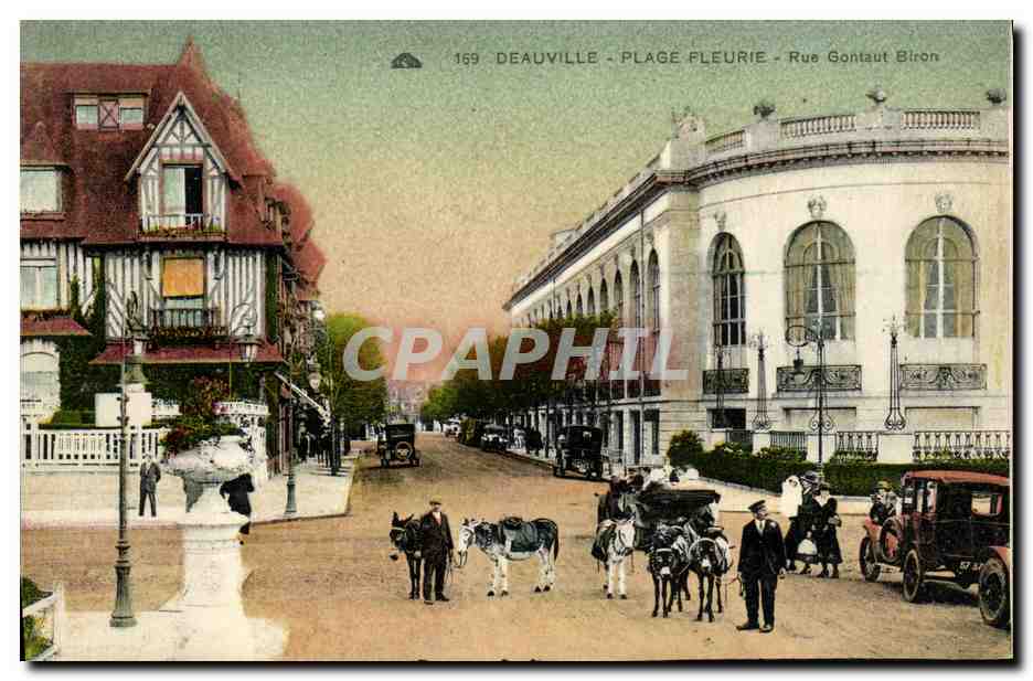 Deauville - Plage Pleurie - Rue Gontaut Biron — éditeur : 2e Aliénation des Arts Photographiques, É. Faubourg