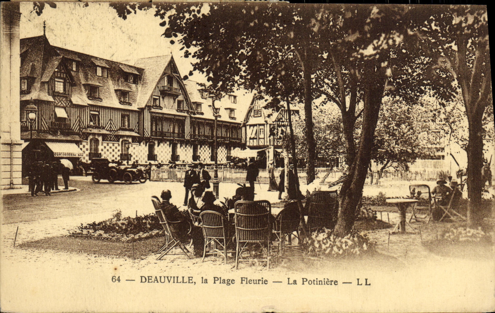 Deauville, la Plage Fleurie — La Potinière — L.L. — n°64