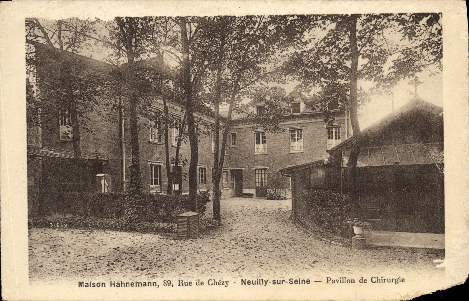 CPA Maison Hahnemann Rue de Chezy Neuilly sur Seine Pavillon de Chirurgie