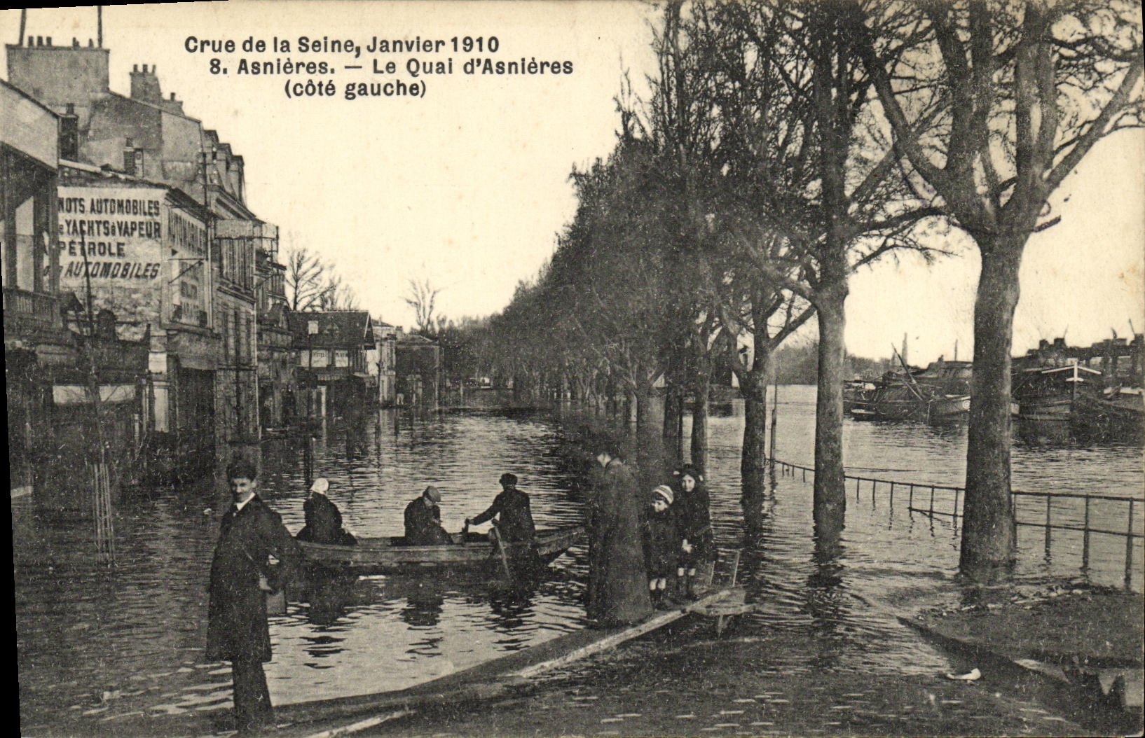 Crue de la Seine, Janvier 1910 — Asnières, Le Quai d'Asnières (côté gauche) — Éditeur non visible