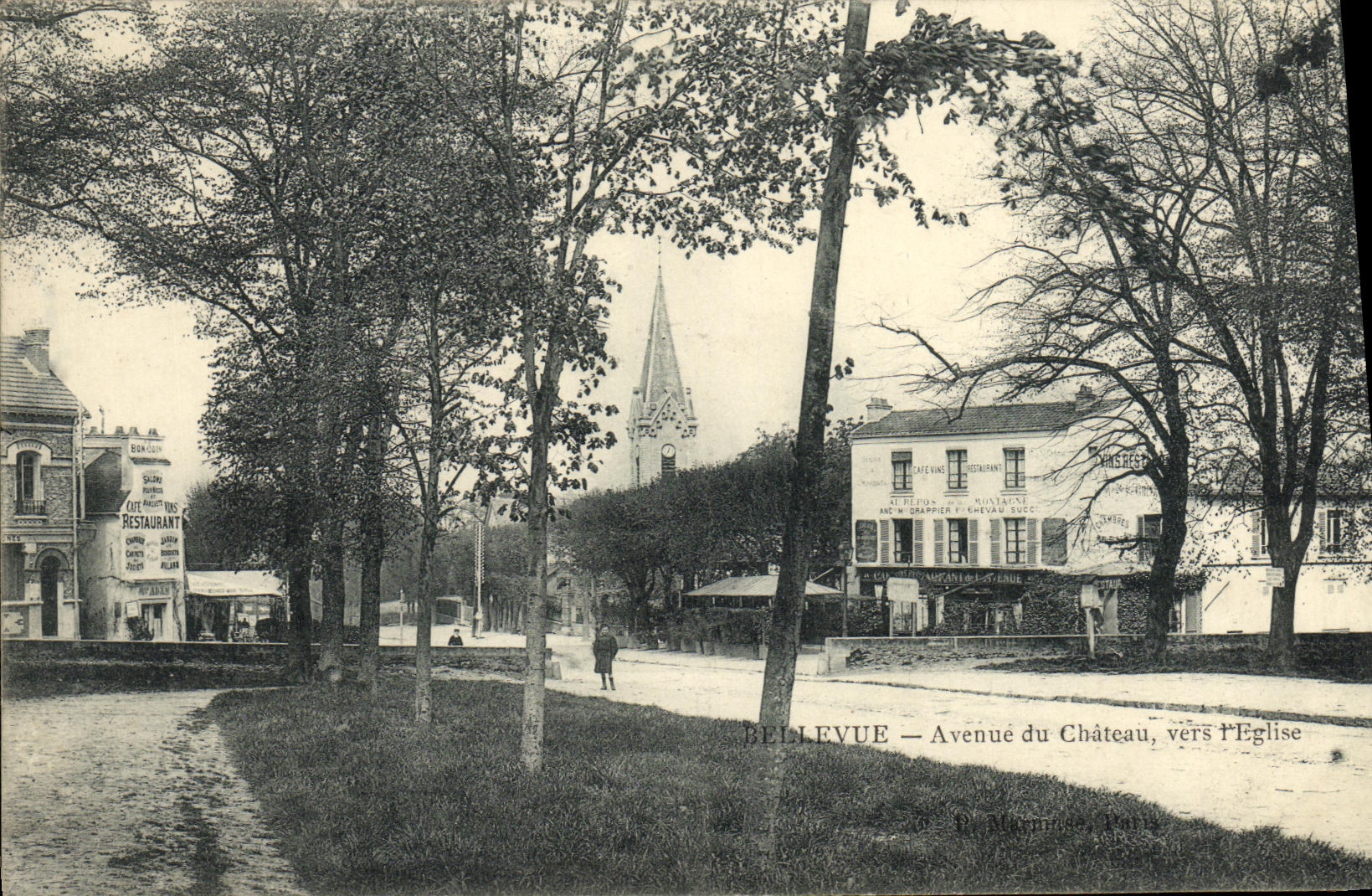 CPA Bellevue Avenue du Chateau vers l Eglise
