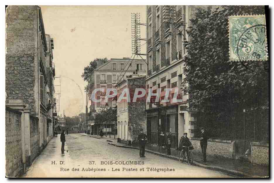 CPA Bois Colombes Rue des Aubepines Les Postes et Telegraphes Postiers