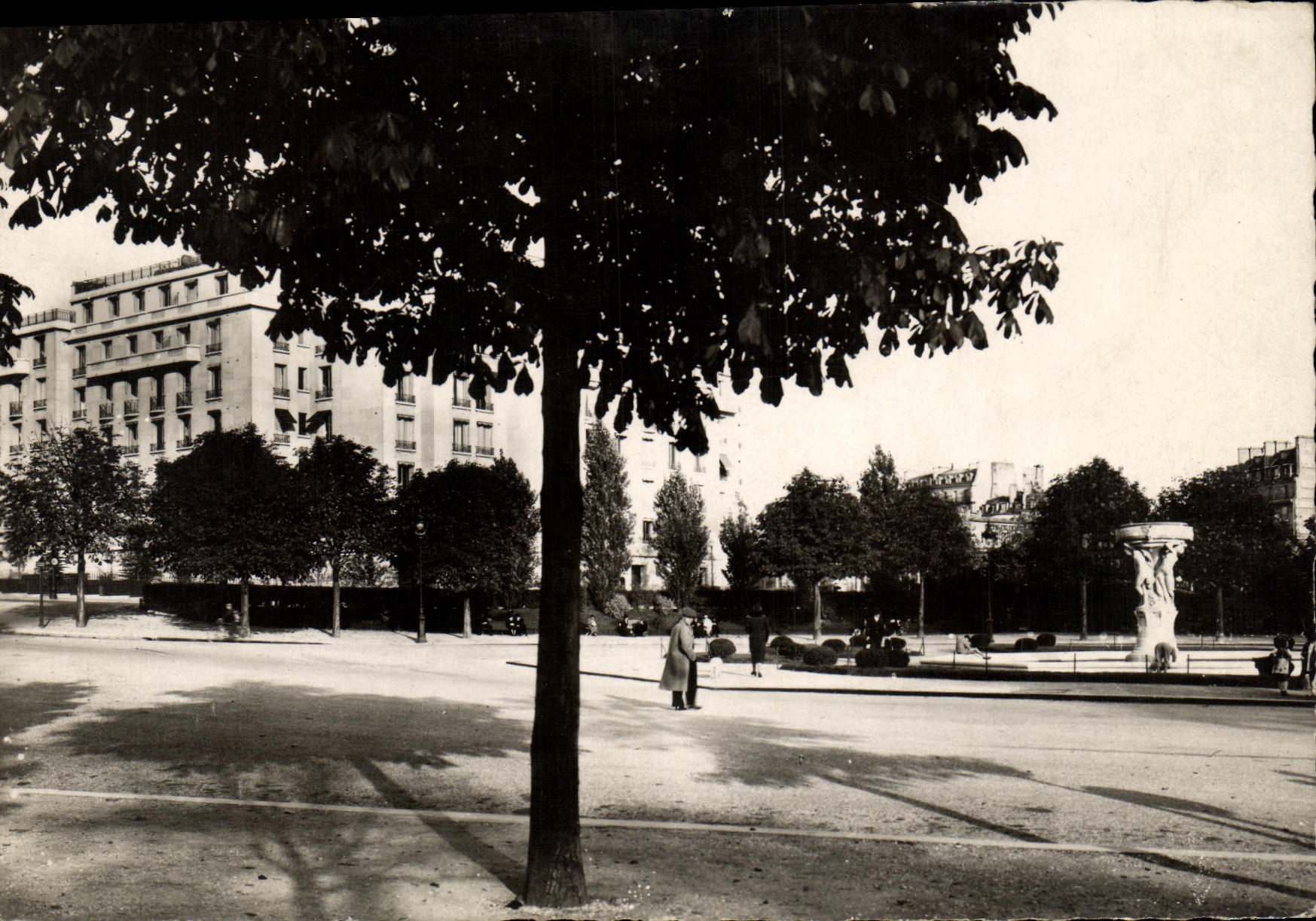 CPM Paris Boulogne Billancourt La Porte d Auteuil