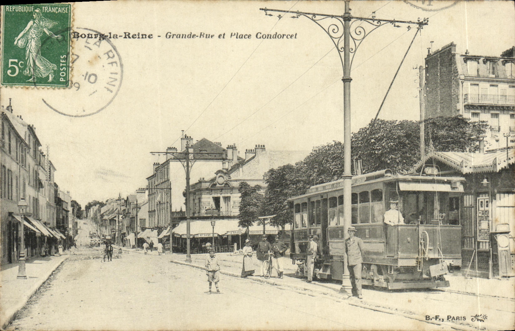 CPA Bourg la Reine Grande Rue et Place Condorcet Tramway TOP