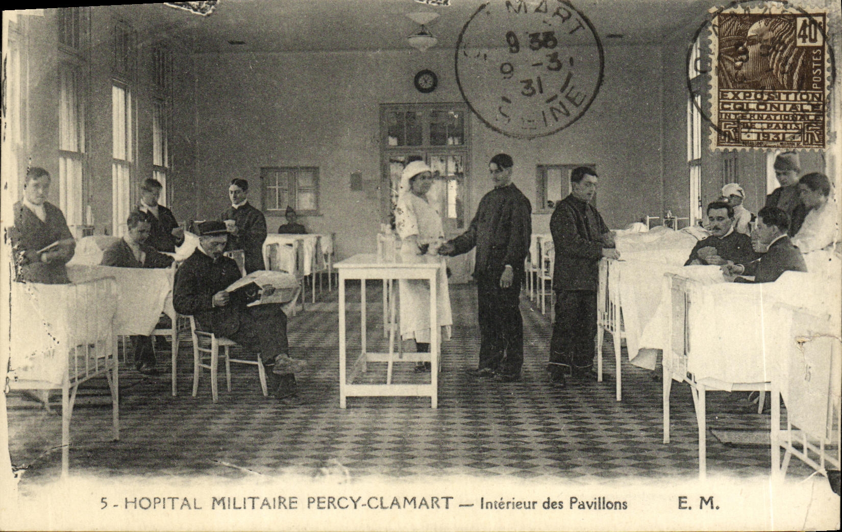 CPA Hopital Militaire Percy Clamart Interieur des Pavillons