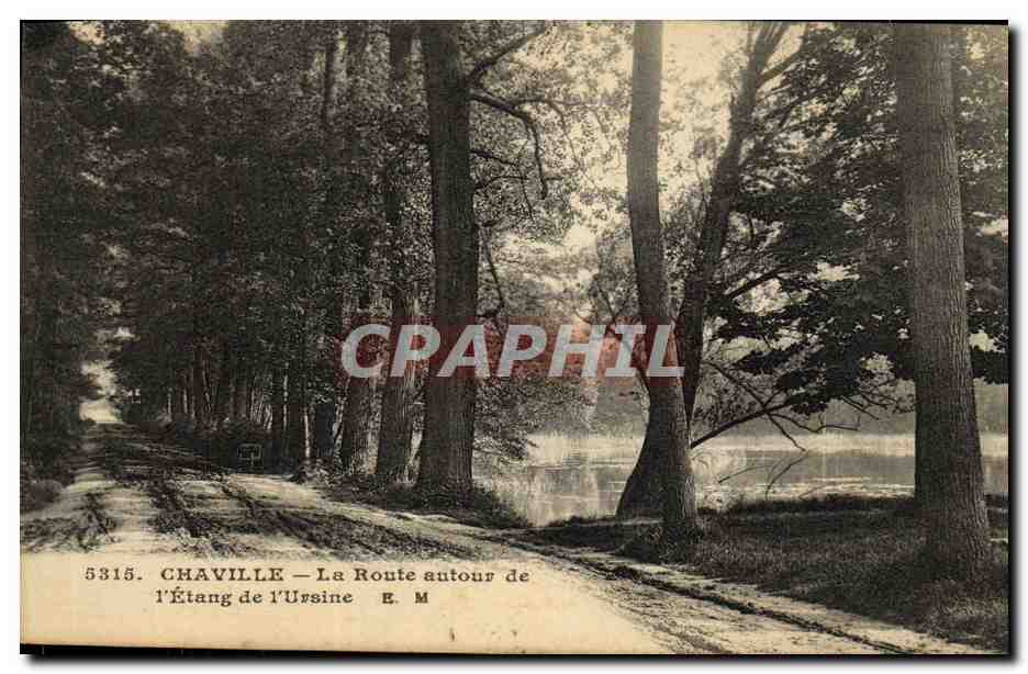CPA Chaville La Route autour de l Etang de l Ursine