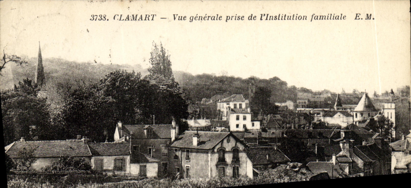CPA Clamart Vue generale prise de l lnstitution familiale