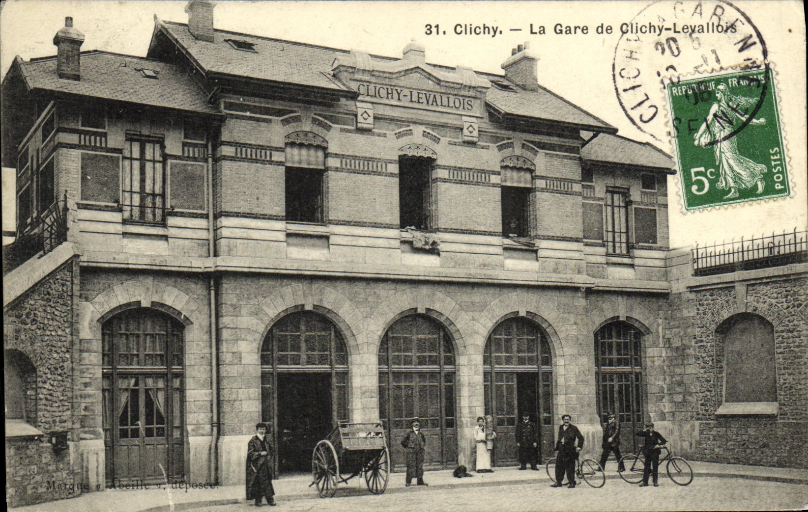 CPA Clichy La Gare de Clichy Levallois