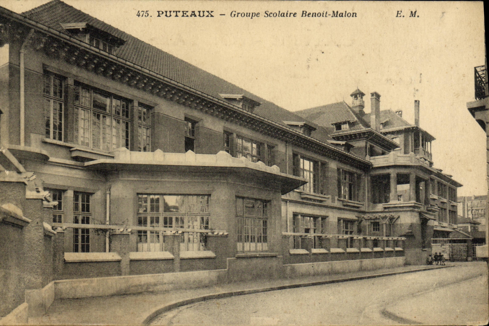 CPA Puteaux Groupe Scolaire Benoit Malon