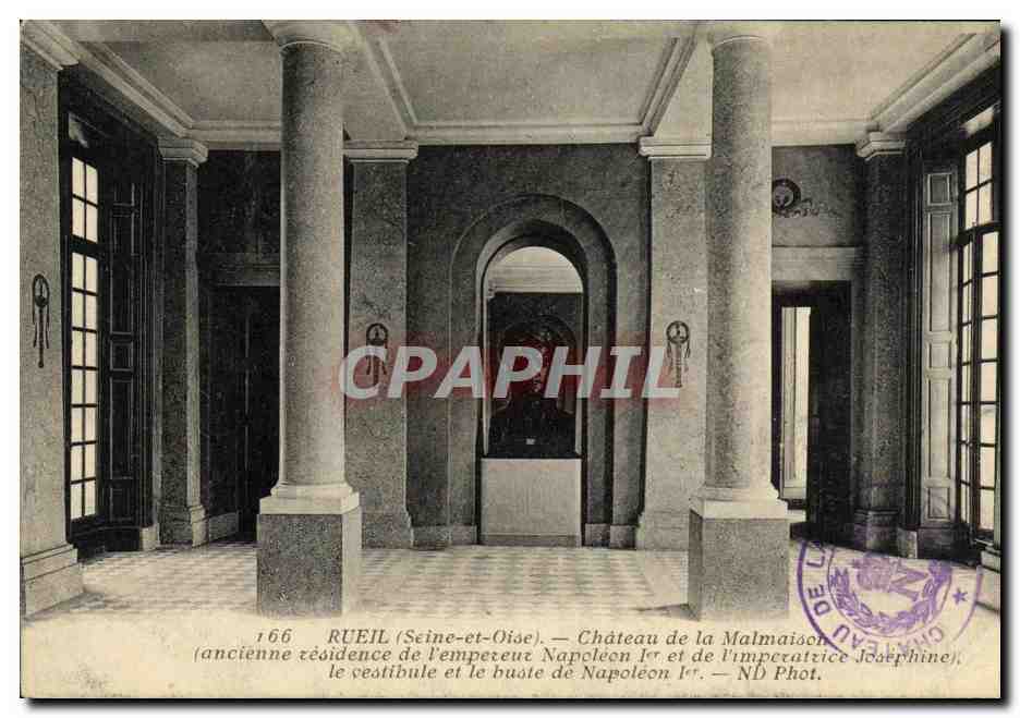 CPA Rueil Le Chateau de la Malmaison Le vestibule et le buste de Napoleon 1er