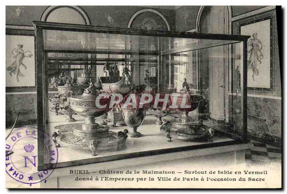 CPA Rueil Chateau de la Malmaison Surtout de table en vermeil donne a l empereur par la ville de Paris Sacre