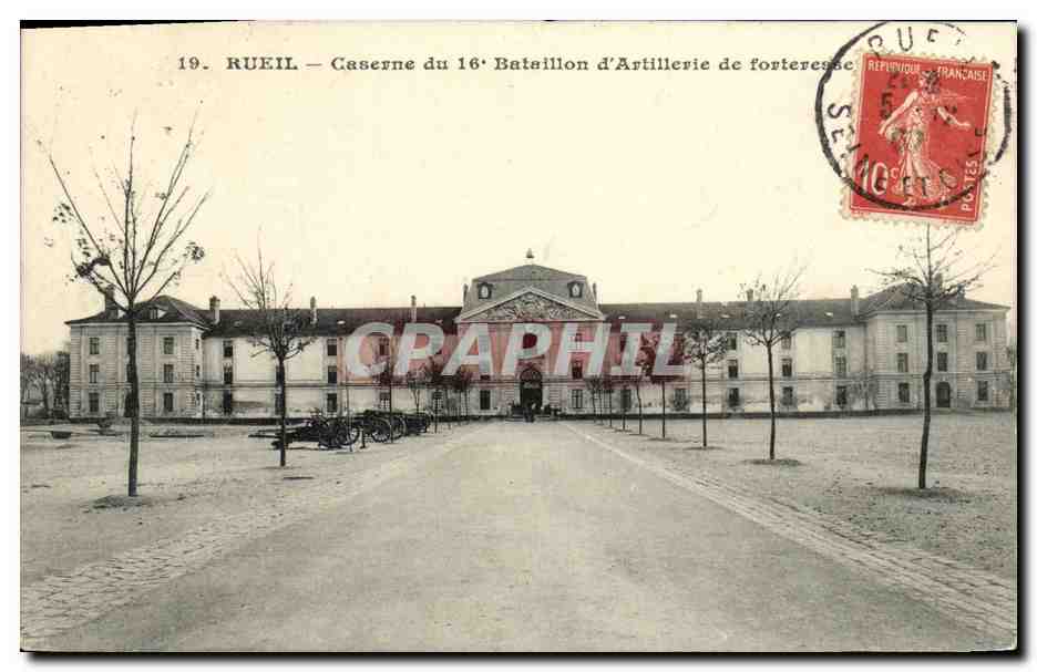CPA Ruiel Caserne du 16eme Bataillon d Artillerie de Forteresse Militaria