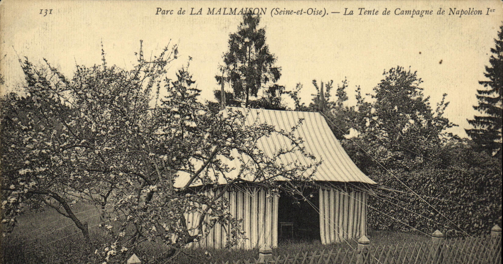 CPA Parc la Malmaison La Tente de Campagne de Napoleon l er 