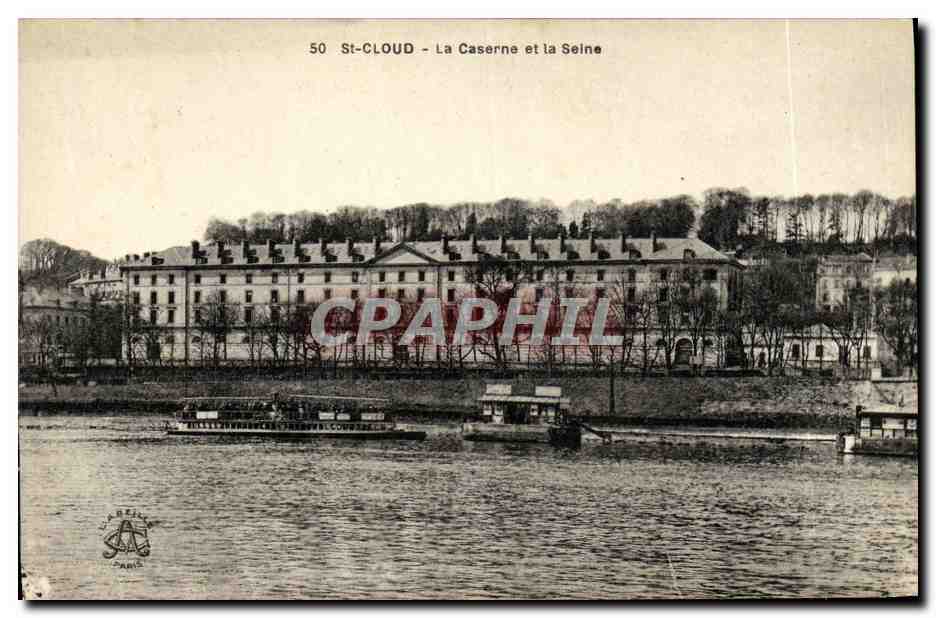 CPA Parc De Saint Cloud La Caserne et la Seine Militaria