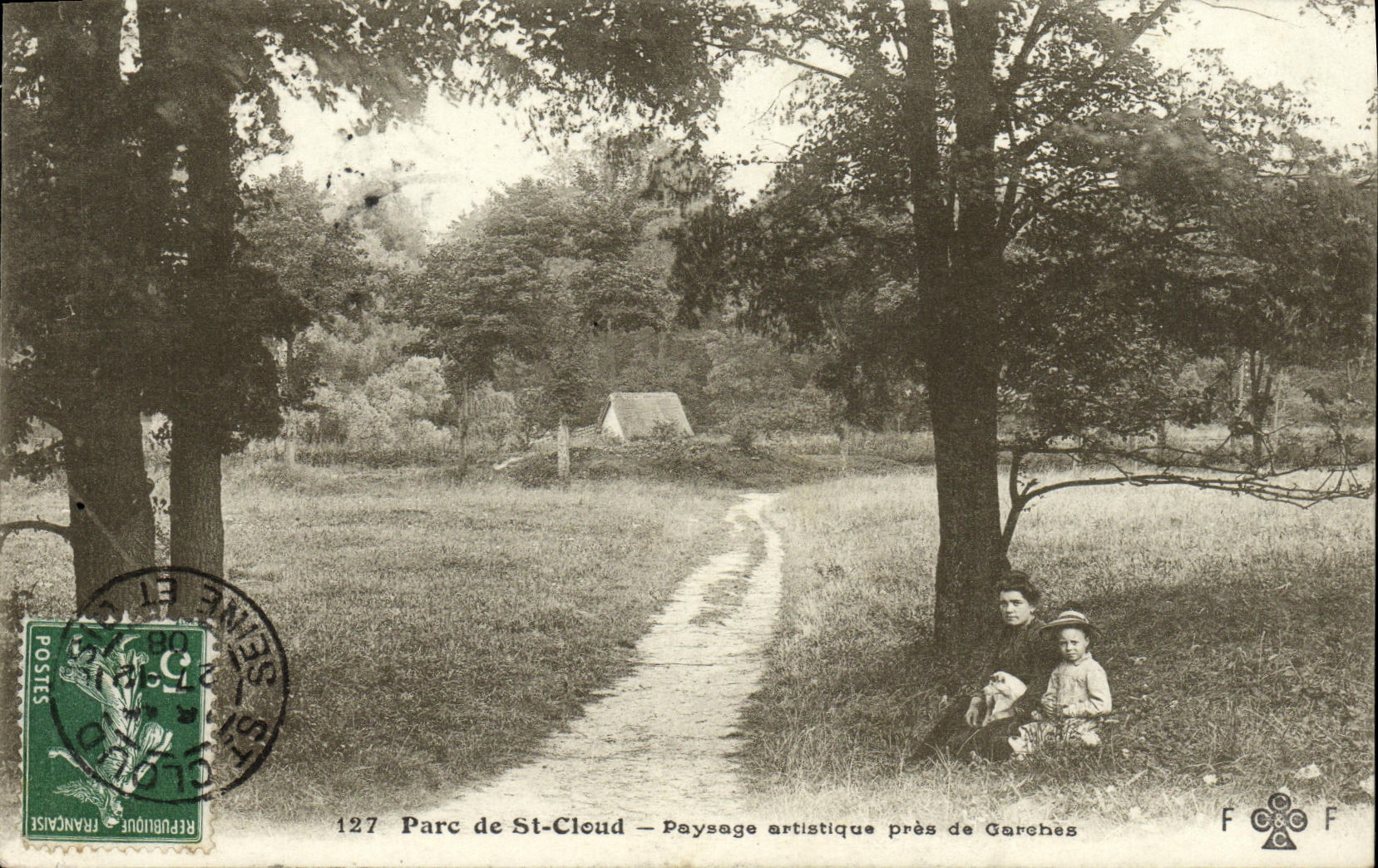 CPA Parc de Saint Cloud Paysage Artistique Pres de Garches Femme et enfant